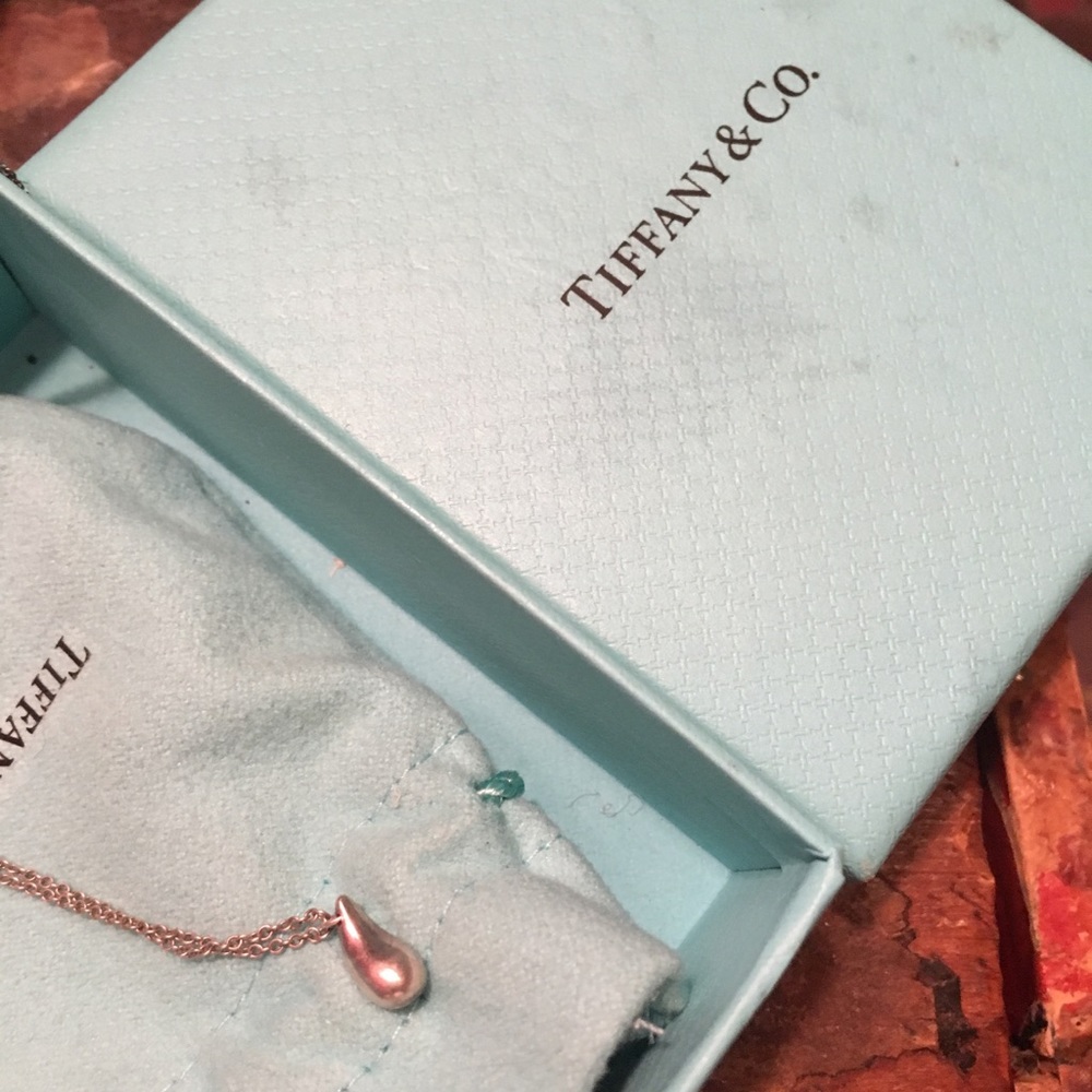 Tiffany and Co. silver Elsa Peretti tear